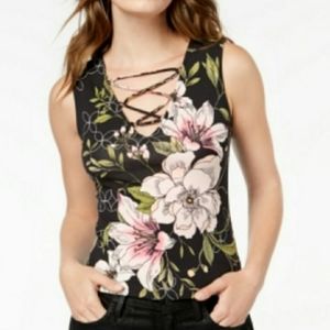 GUESS Sexy Lace Up Floral Top!